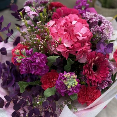 Ramo tonos violetas rosados